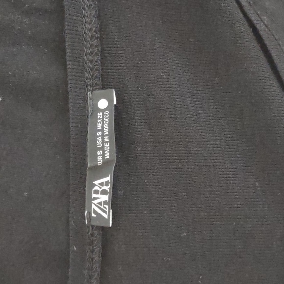 Zara Black Long-Sleeve Scoop Neck Top with Side Ties - Size SMALL - Picture 7 of 7